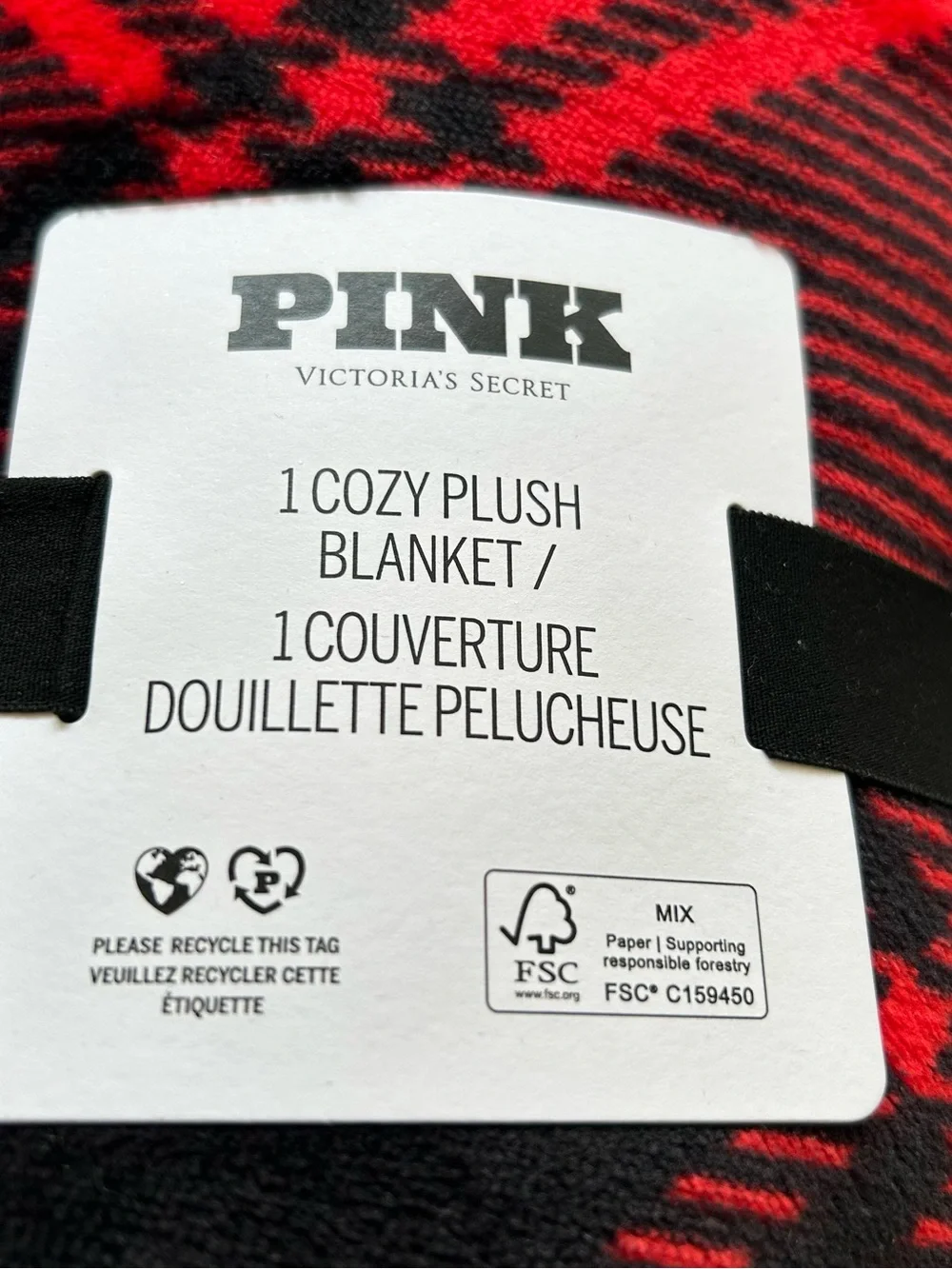 Victoria’s Secret Pink Sherpa Fleece Red Black Blanket One Size New